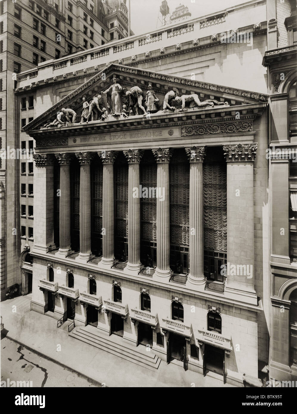 Bolsa de Valores de Nueva York durante la depresión económica de 1907-08. El edificio de la dirección oficial fue de 18 Broad Street, ubicado Foto de stock
