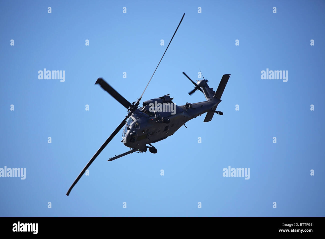 Un helicóptero militar Foto de stock