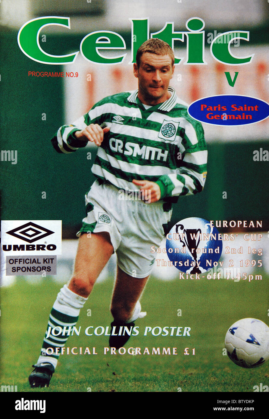 Programa de Fútbol Celtic FC v Paris Saint Germain FC en el 2º de noviembre de 1995 en el Celtic Park, Glasgow Foto de stock