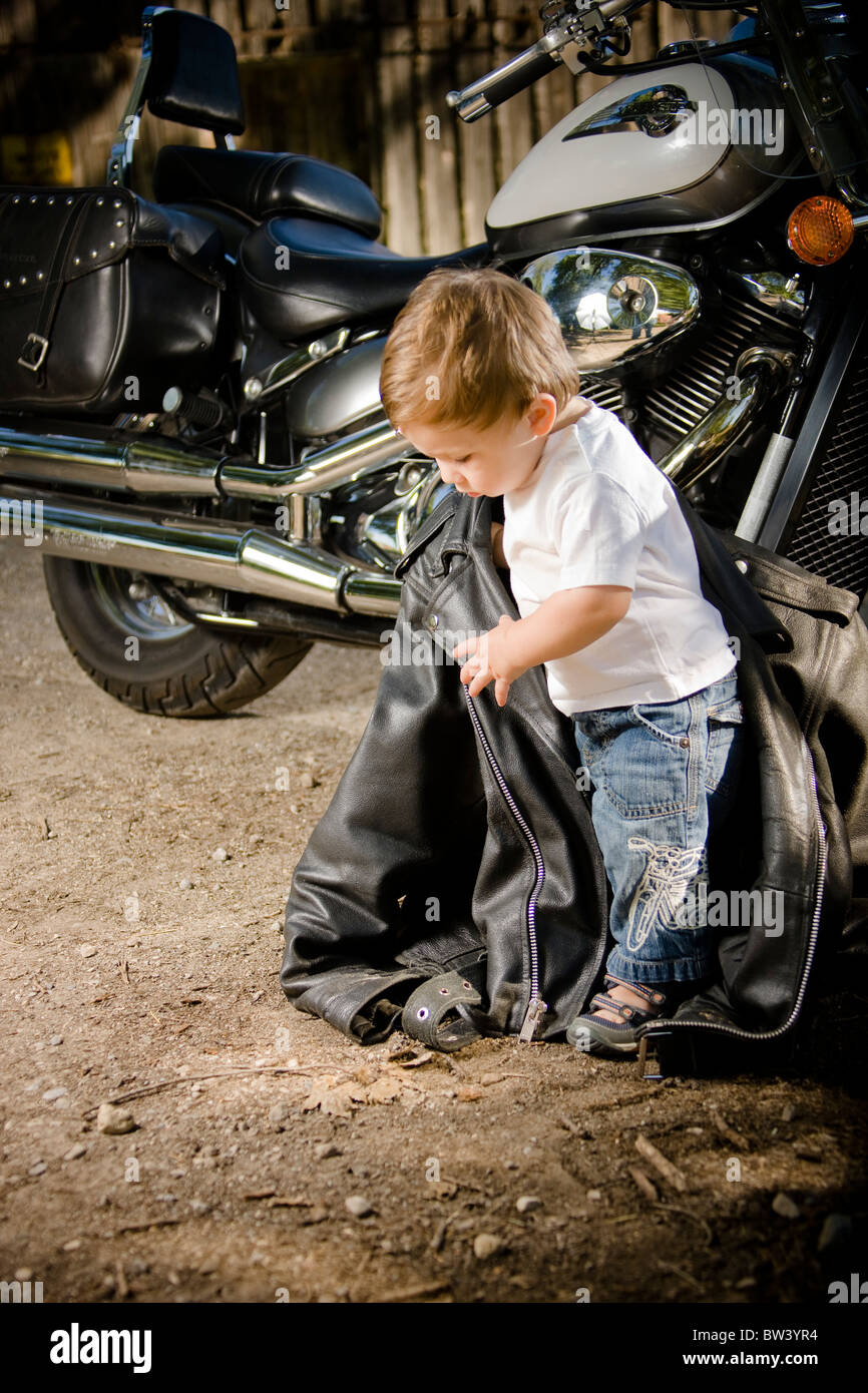 Child motorcycle jacket fotograf as e im genes de alta resoluci n