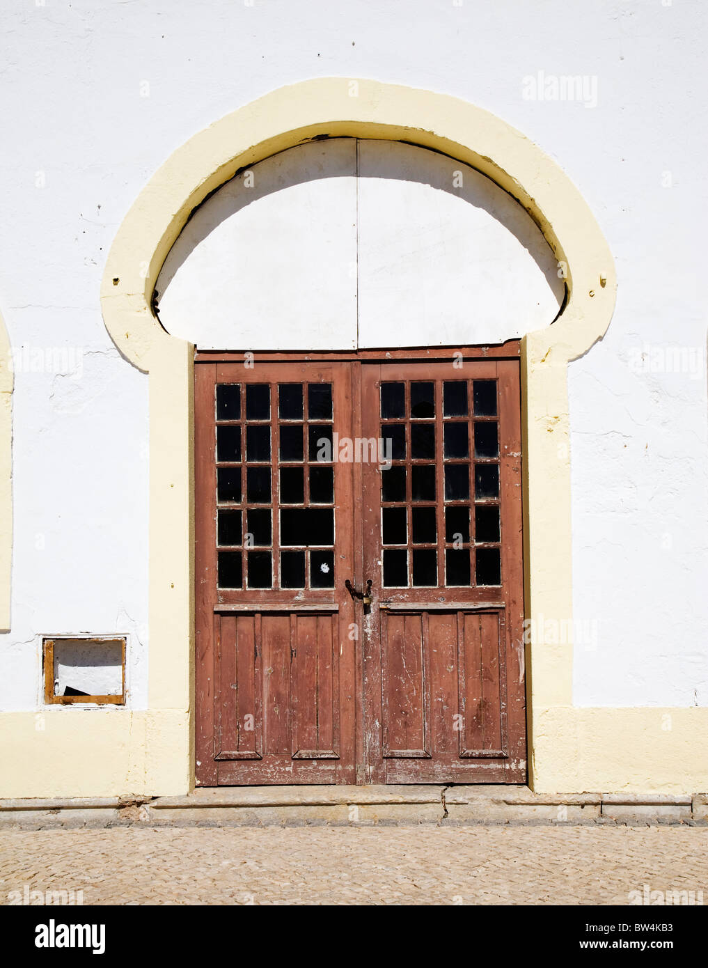 Puertas portuguesas fotografías e imágenes de alta resolución - Alamy