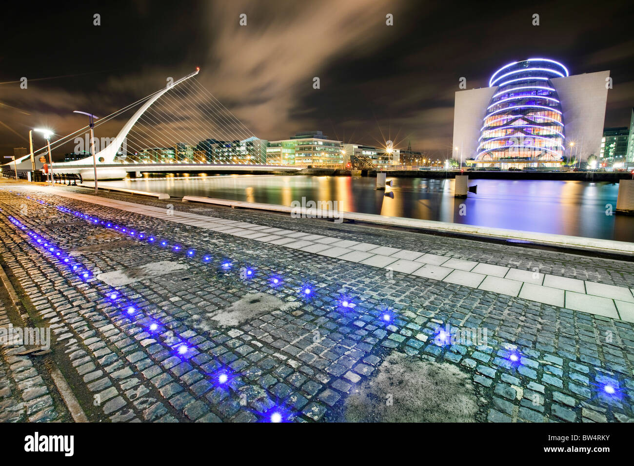 Samuel Beckett Bridge, Dublin . Foto de stock