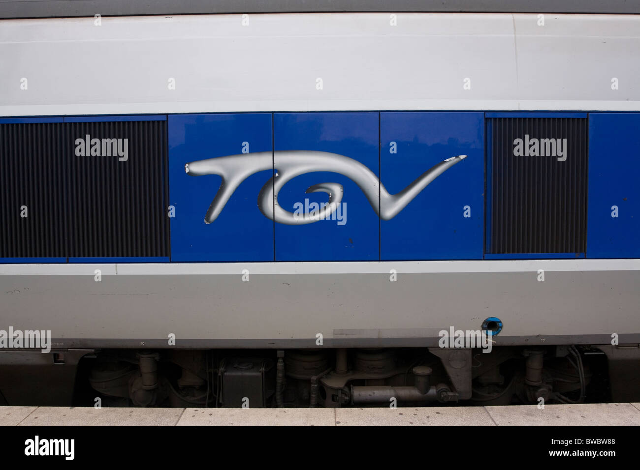 Un TGV, un tren de alta velocidad Foto de stock