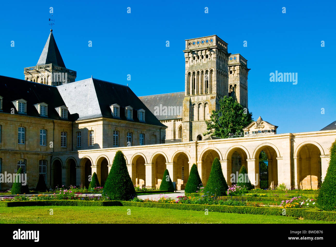 El consejo regional, Abbaye aux Dames, Caen, Calvados, Francia Foto de stock