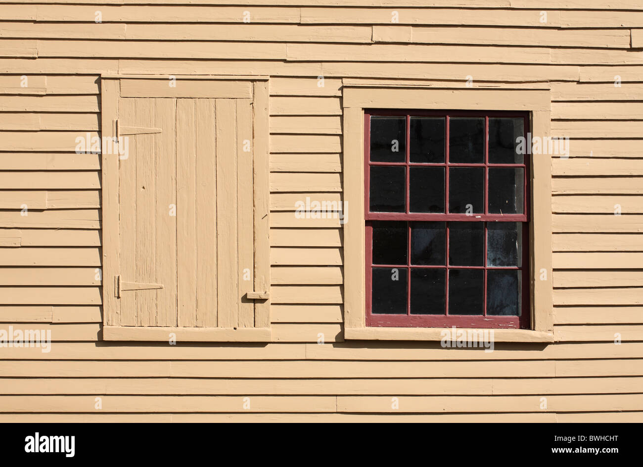 Edificio de madera detalle Canterbury Shaker Village, Nueva Hampshire, EE.UU. Foto de stock