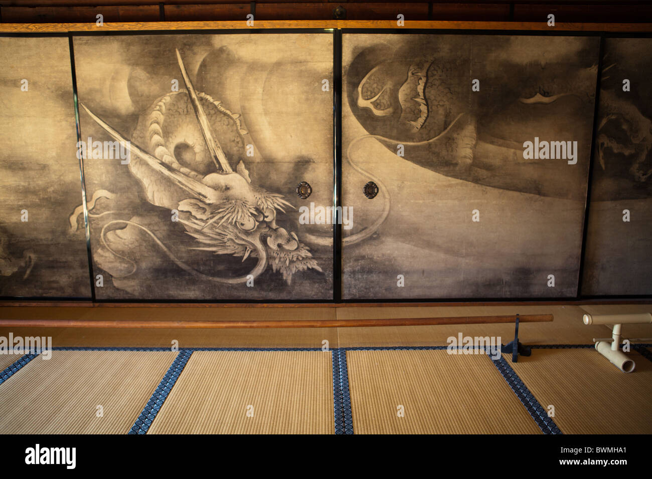 aguja Superficial Larry Belmont Pantallas plegables japonesas fotografías e imágenes de alta resolución -  Alamy
