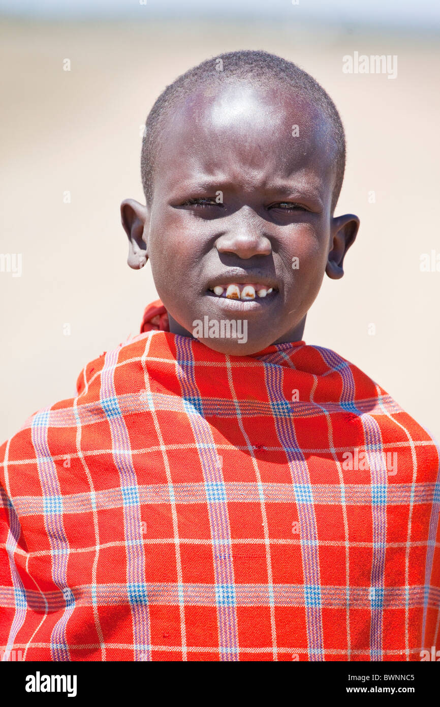 Maasai boy en el Masai Mara, Kenya Foto de stock