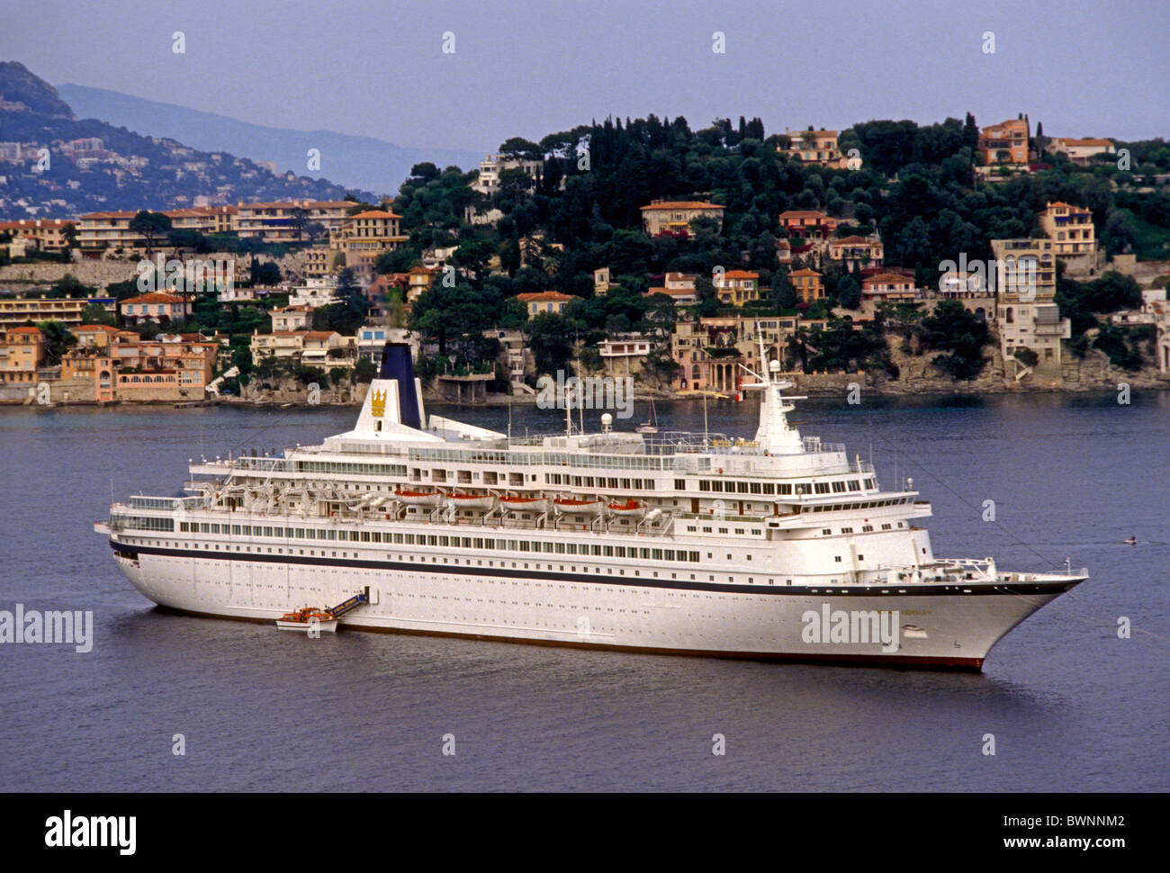 Crucero, Puerto, Villefranche-sur-Mer, Riviera Francesa, Cote d'Azur,  Francia, Europa Fotografía de stock - Alamy