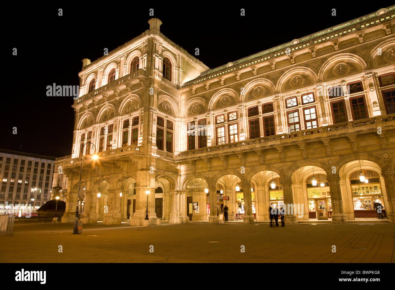 Viena - oper-house en la noche Foto de stock