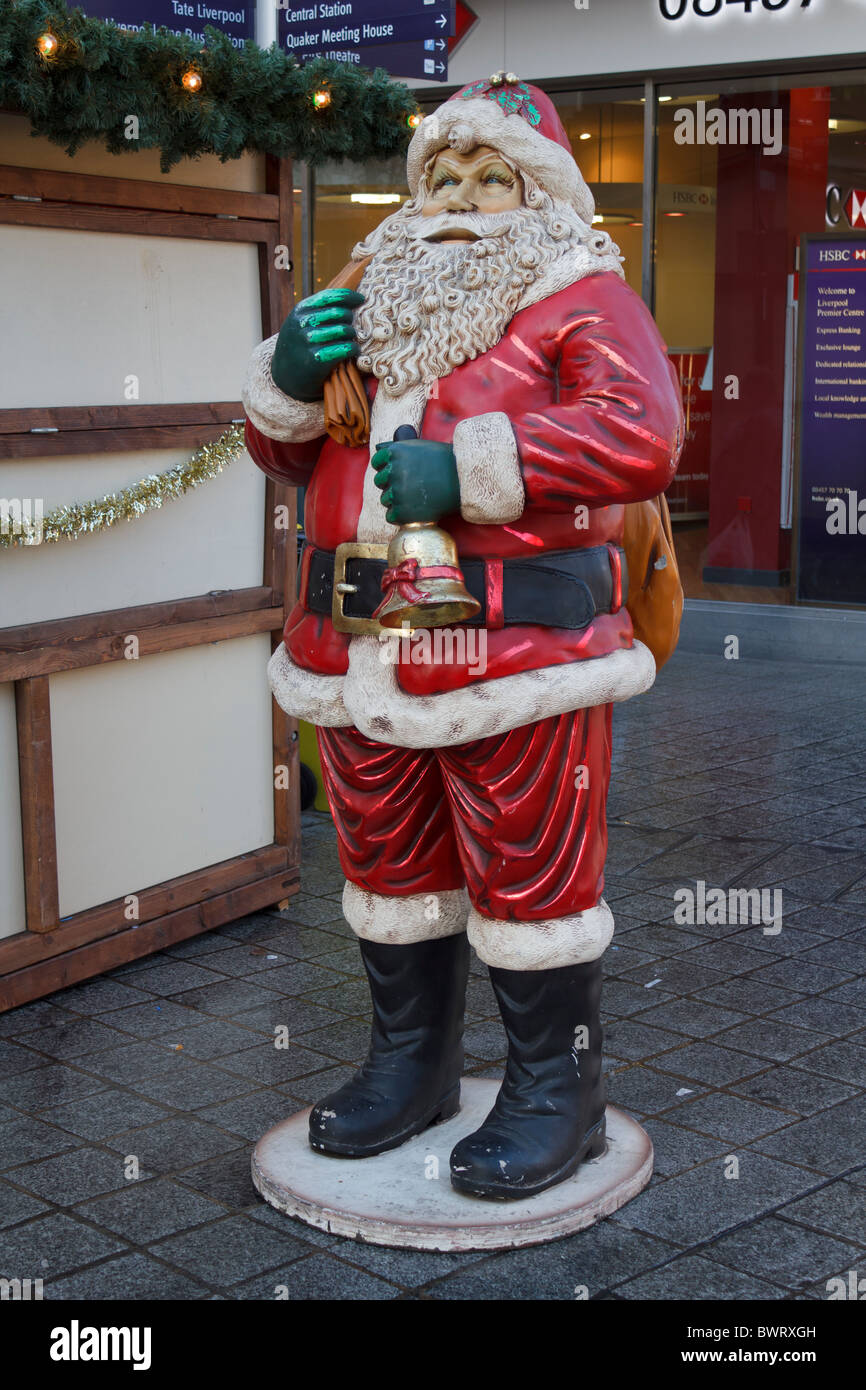 Papá Noel / Santa modelo desde Liverpool Mercado navideño Fotografía de  stock - Alamy