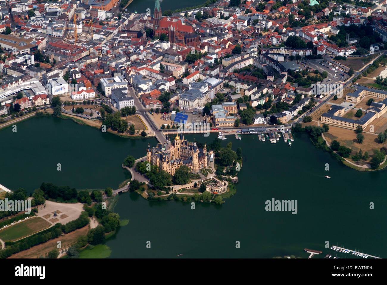 Fotografía aérea del castillo de Schwerin, Mecklenburg-Vorpommern, Alemania Foto de stock