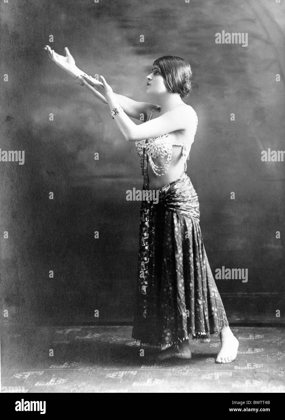 Tina Modotti artista mujer Hollywood 1920 actuando fotografía historia arte cultura histórica histórico Foto de stock