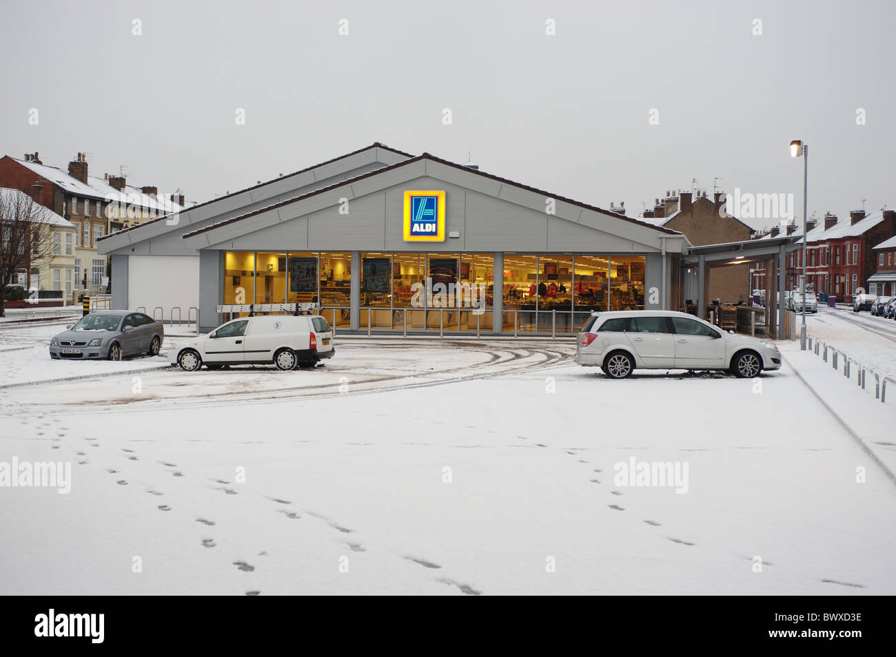 Aldi winter fotografías e imágenes de alta resolución - Alamy