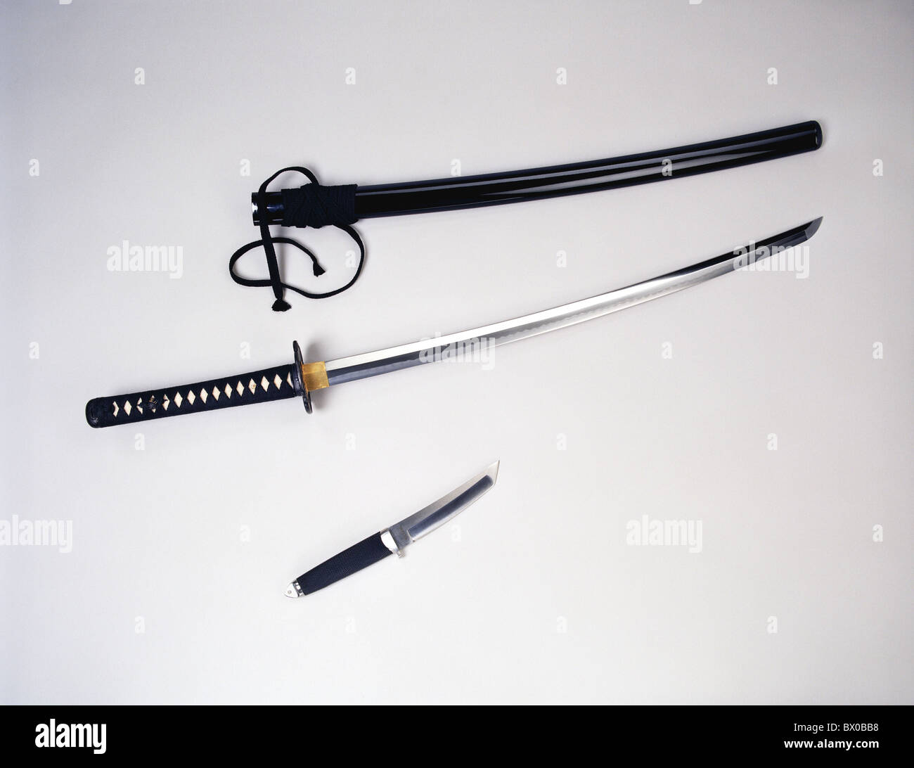 Weapons arms japan samurai sword fotografías e imágenes de alta resolución  - Alamy