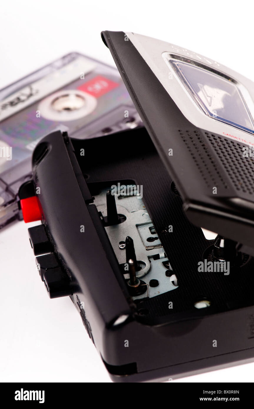 Car cassette player fotografías e imágenes de alta resolución - Alamy