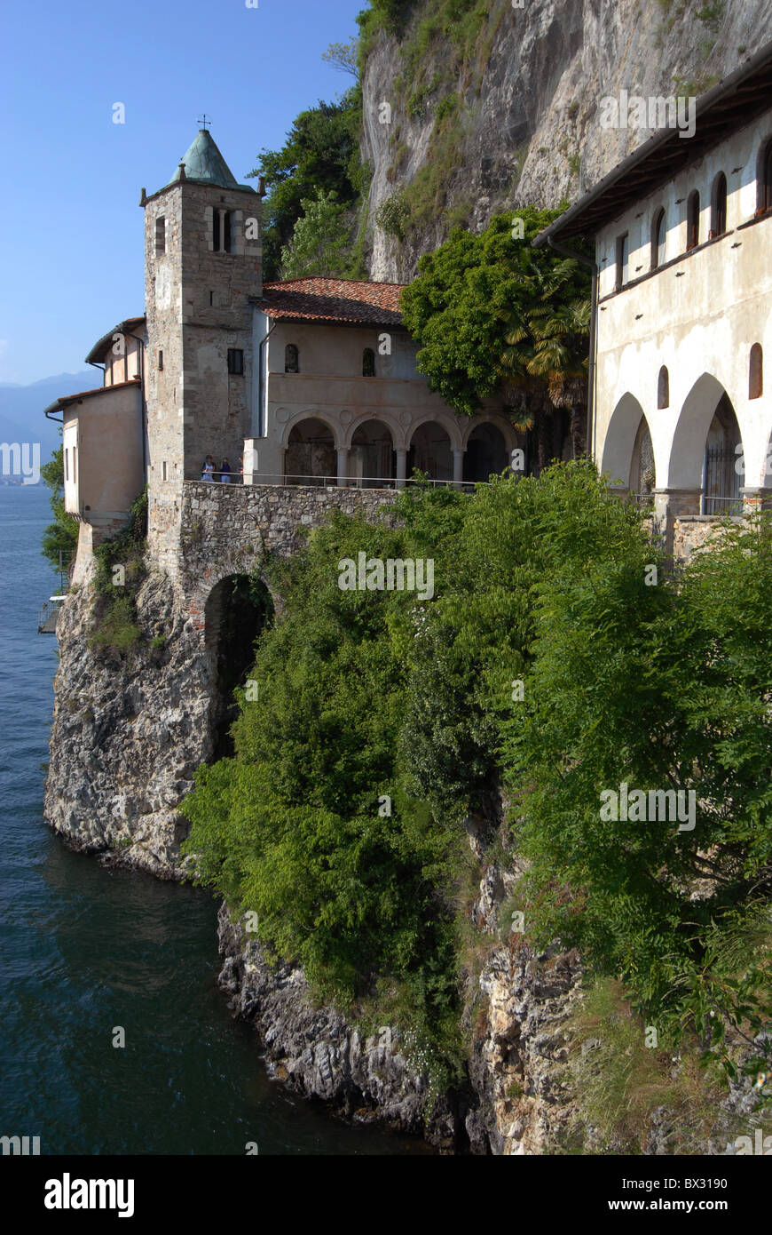 Claustro de Santa Caterina, Lago Maggiore, Italia Foto de stock