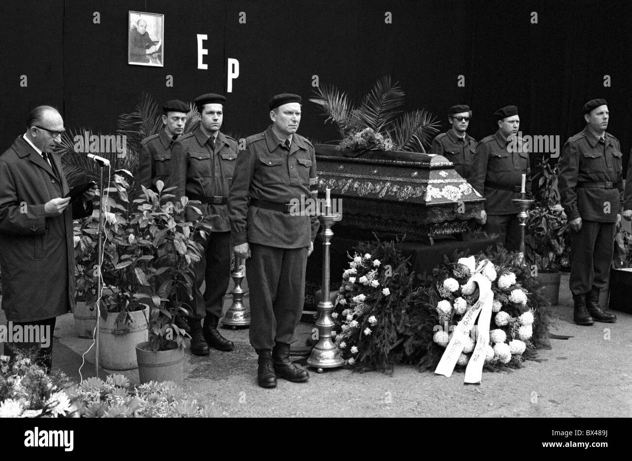 Evzen Plocek, funerarias, la autoinmolación Foto de stock