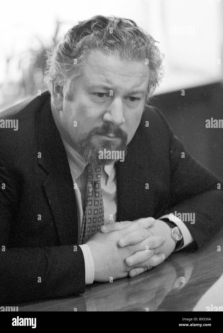 Sir Peter Ustinov, Praga, visita Foto de stock