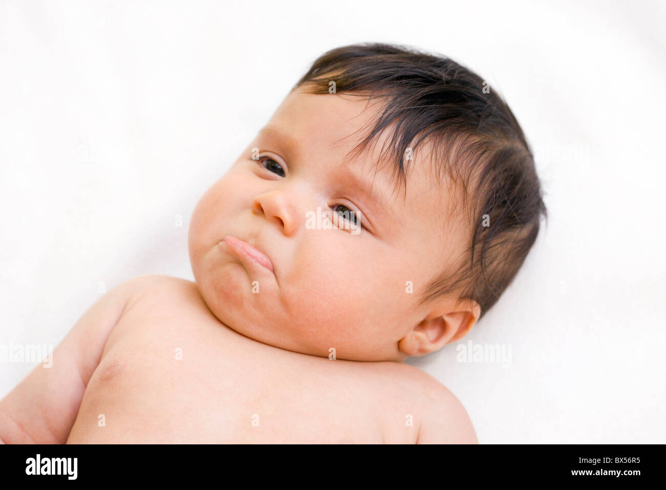 Bebes Tristes Fotos E Imagenes De Stock Alamy