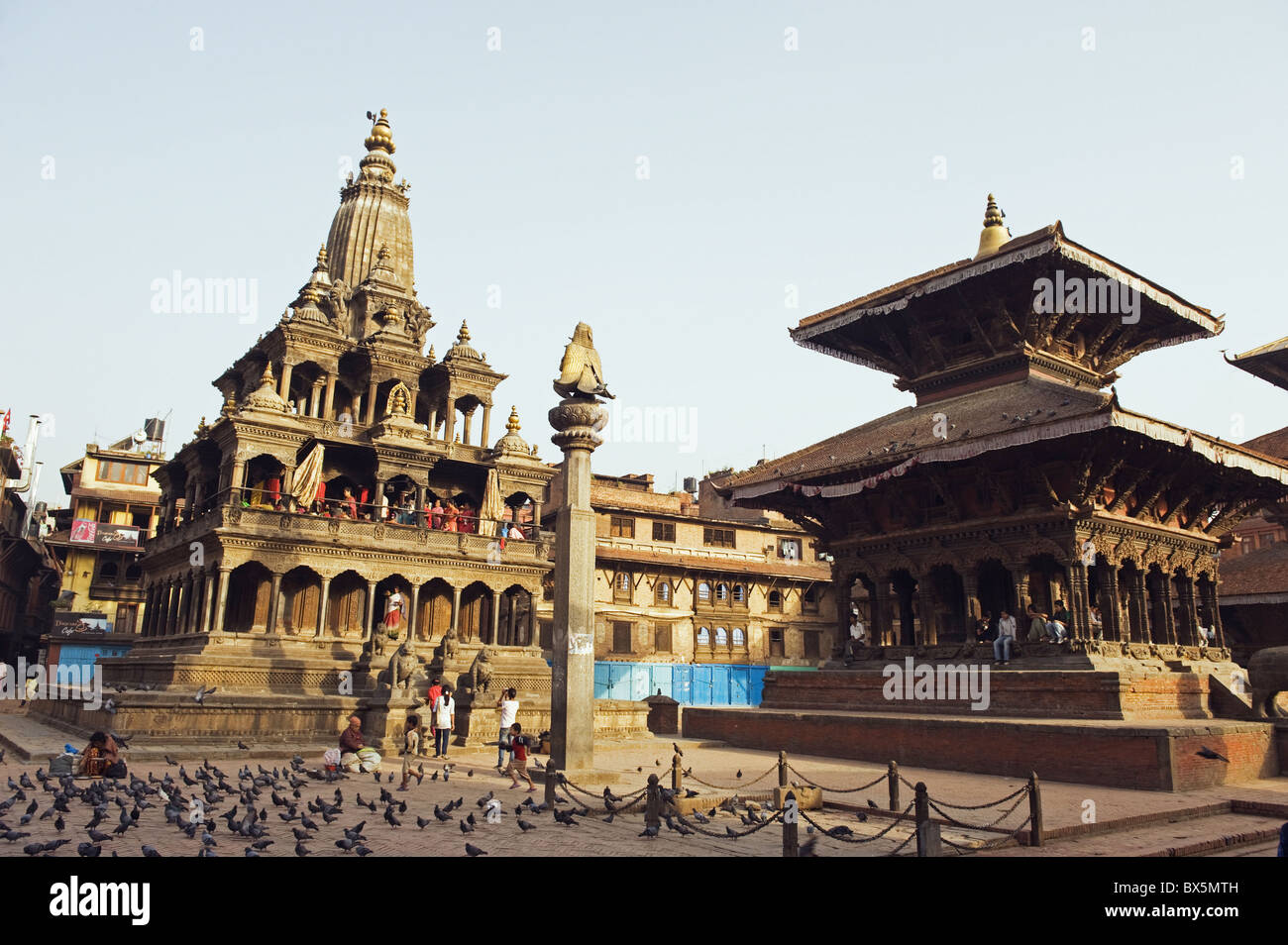 Krishna Mandir, un templo hindú del siglo VII, Patrimonio Mundial de la UNESCO, DITE, Patan Durbar Square, el Valle de Katmandú, Nepal, Asia Foto de stock