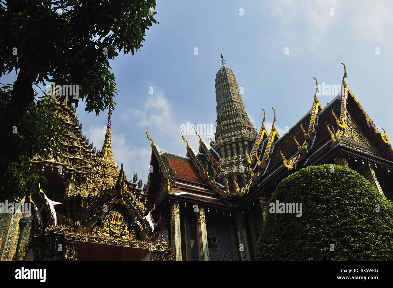 Detalle de la terraza superior, el Grand Palace, Bangkok, Tailandia, el sudeste de Asia, Asia Foto de stock