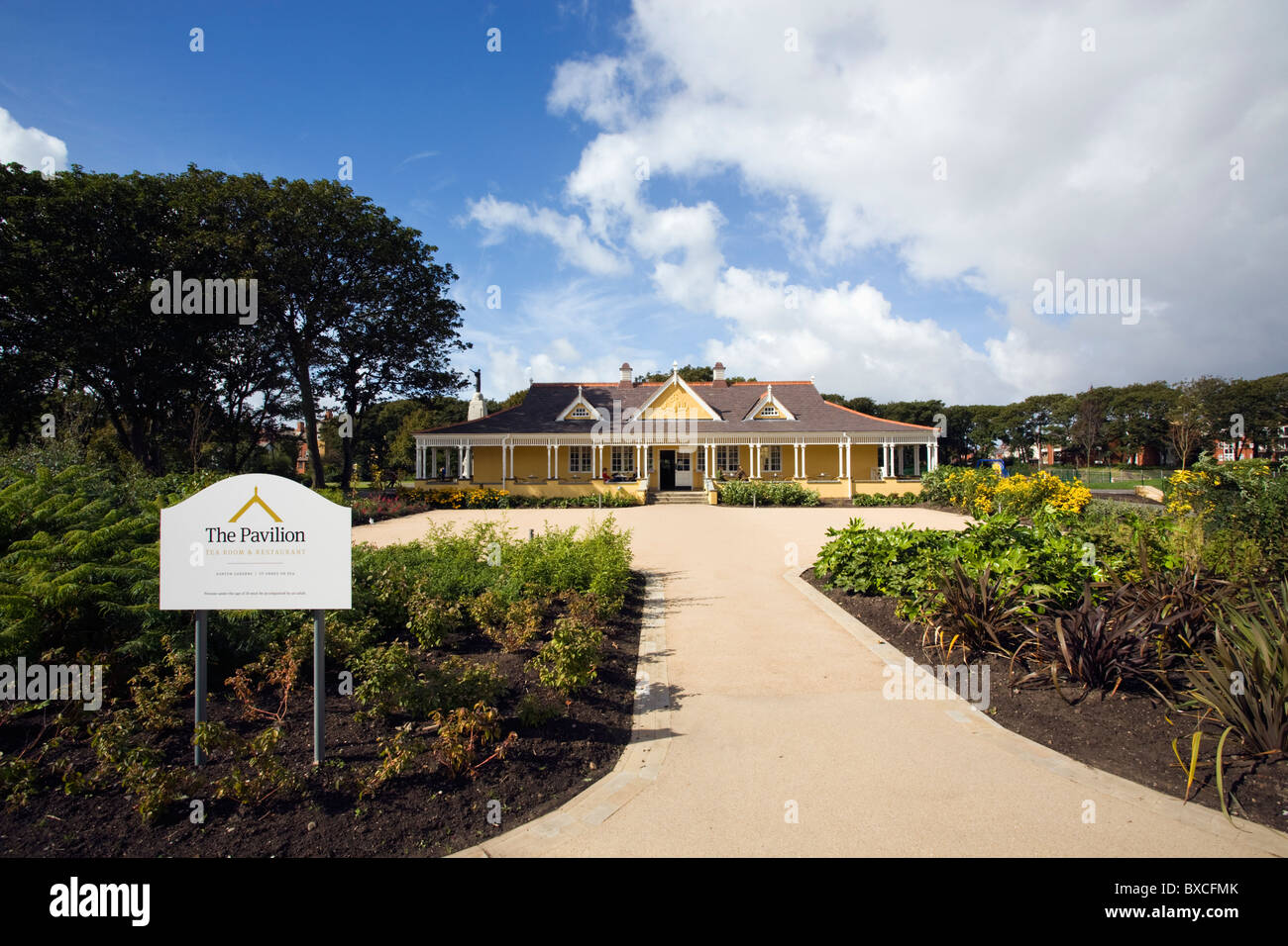 Salones de té en Ashton Pavilion Gardens, St Annes on Mar Foto de stock