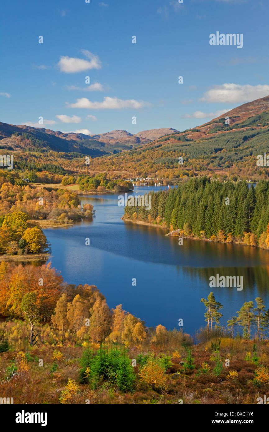 Loch Ard en los Trossachs cerca de Aberfoyle Foto de stock