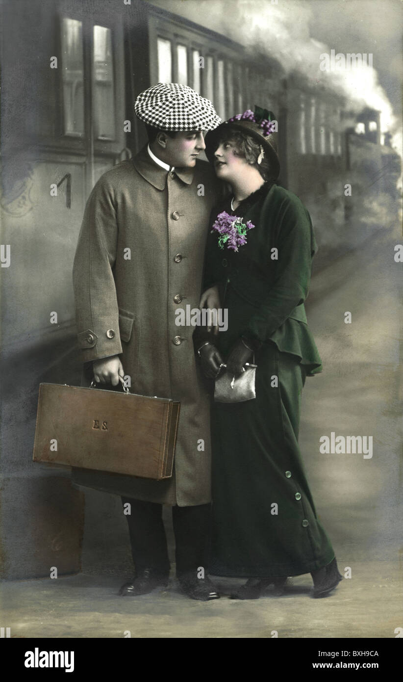 Maletas para parejas fotografías e imágenes de alta resolución - Alamy Maletas para parejas fotografías e imágenes de alta resolución - Alamy