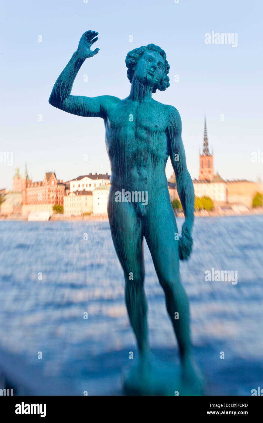 Estatua de canción, Stadshuset, Estocolmo, Suecia Foto de stock