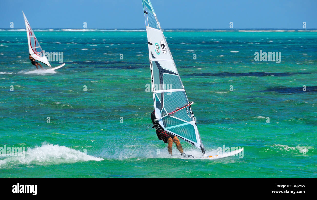 Windsurf y kite boarding paradise, en la península de Le Morne, Black