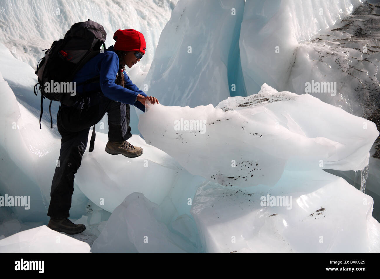 Un caminante en la zona el campamento base del Everest en Nepal Foto de stock