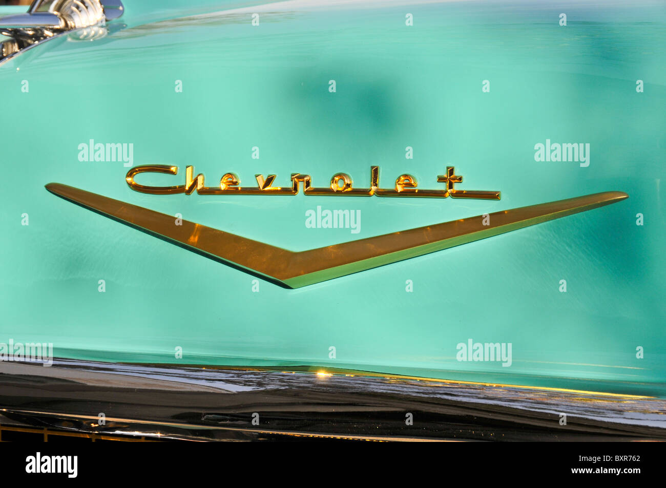 1957 Chevrolet Bel Air Logo en troncal Fotografía de stock - Alamy