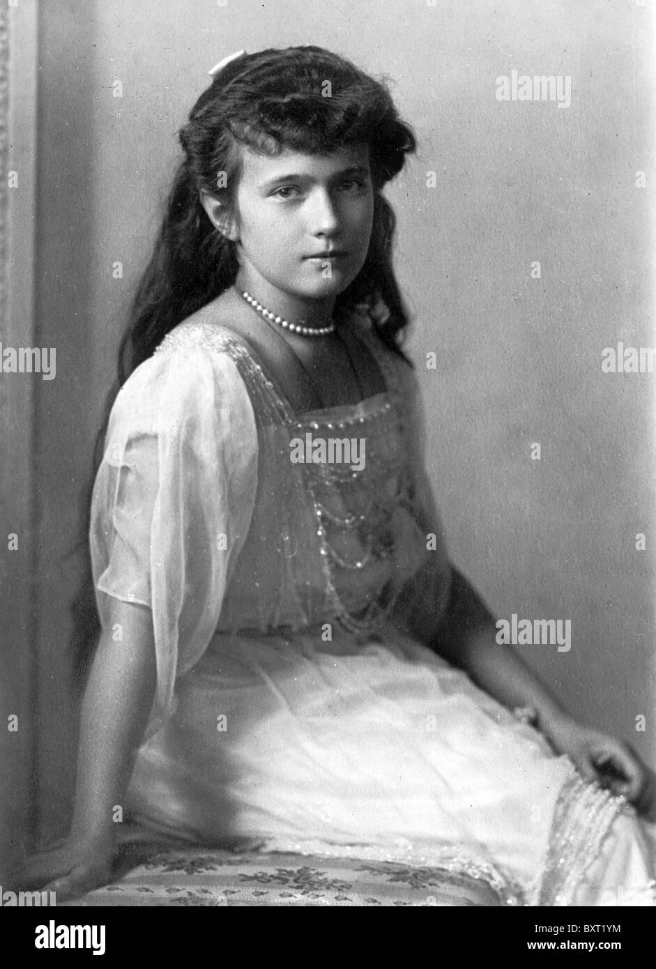 La gran duquesa Anastasia NIKOLAEVNA de Rusia (1901-1918) alrededor de 1915, la hija más joven del zar Nicholas II Foto de stock