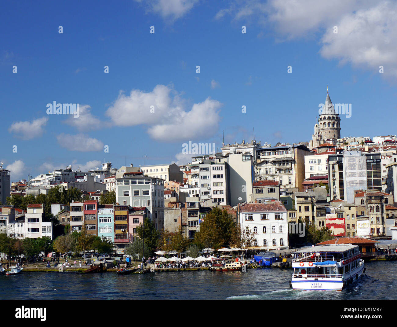 Distrito de Galata, Estambul Skyline Foto de stock