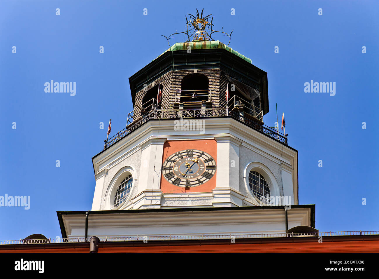 Austria Saltzberg Glockenspiel reloj Foto de stock