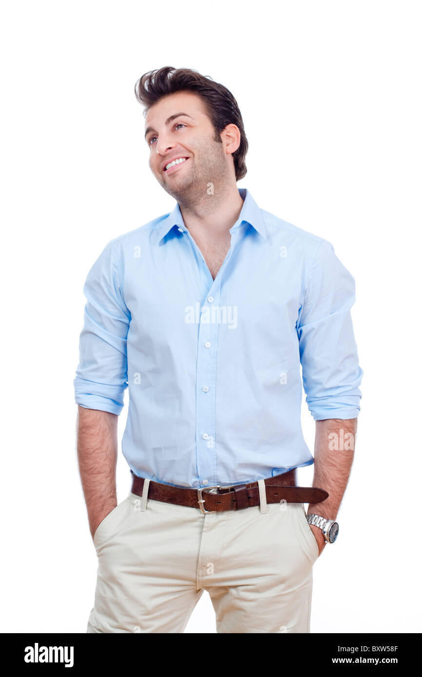 Pantalon blanco y camisa best sale azul hombre