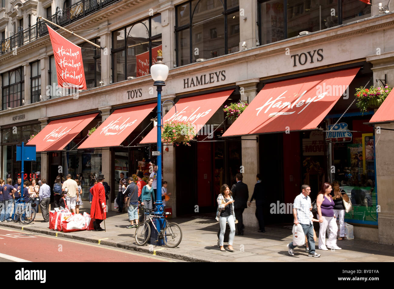Hamleys en Regent Street en Londres Foto de stock