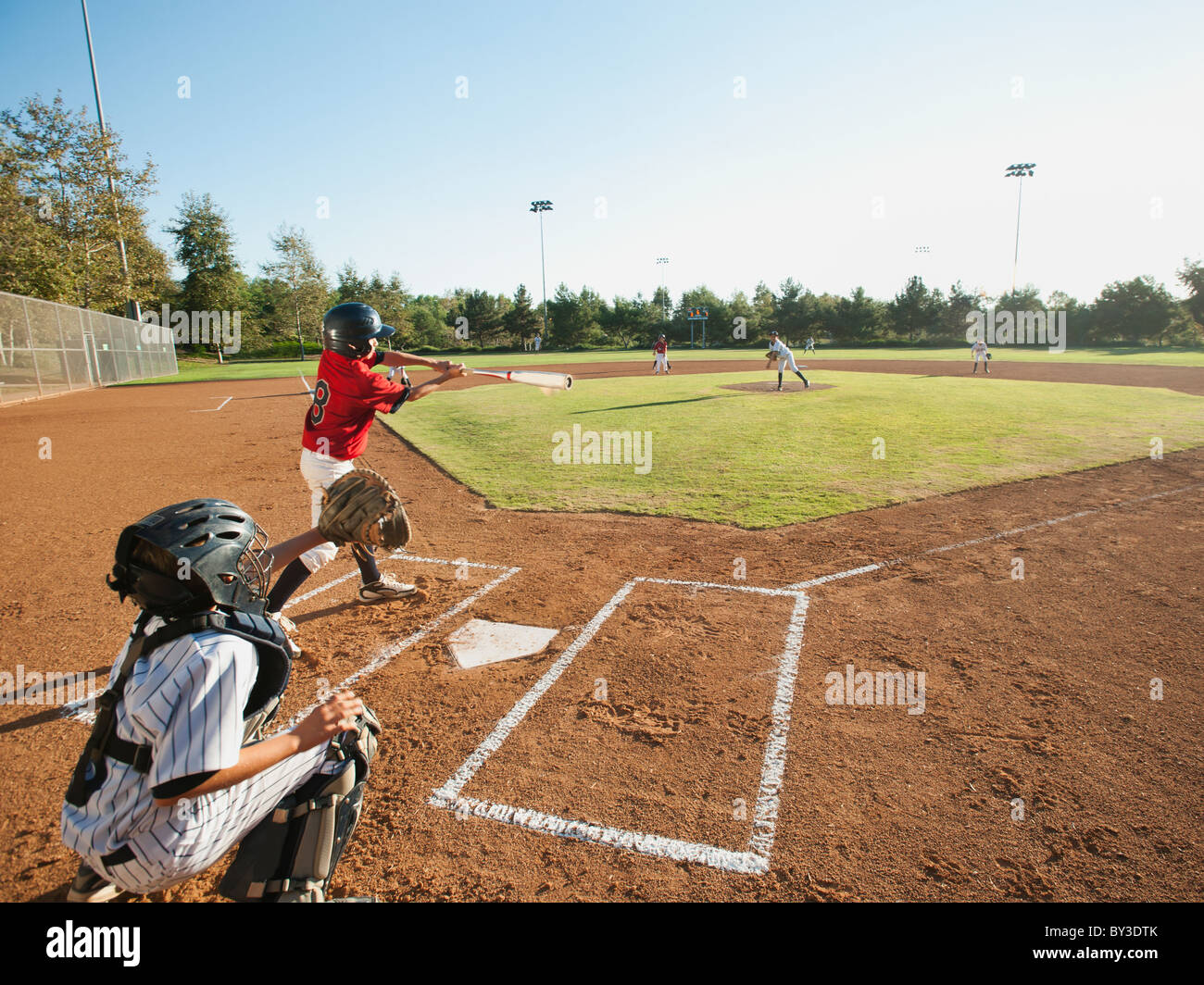California, Estados Unidos, Little League Baseball team (10-11) durante la coincidencia de béisbol Foto de stock