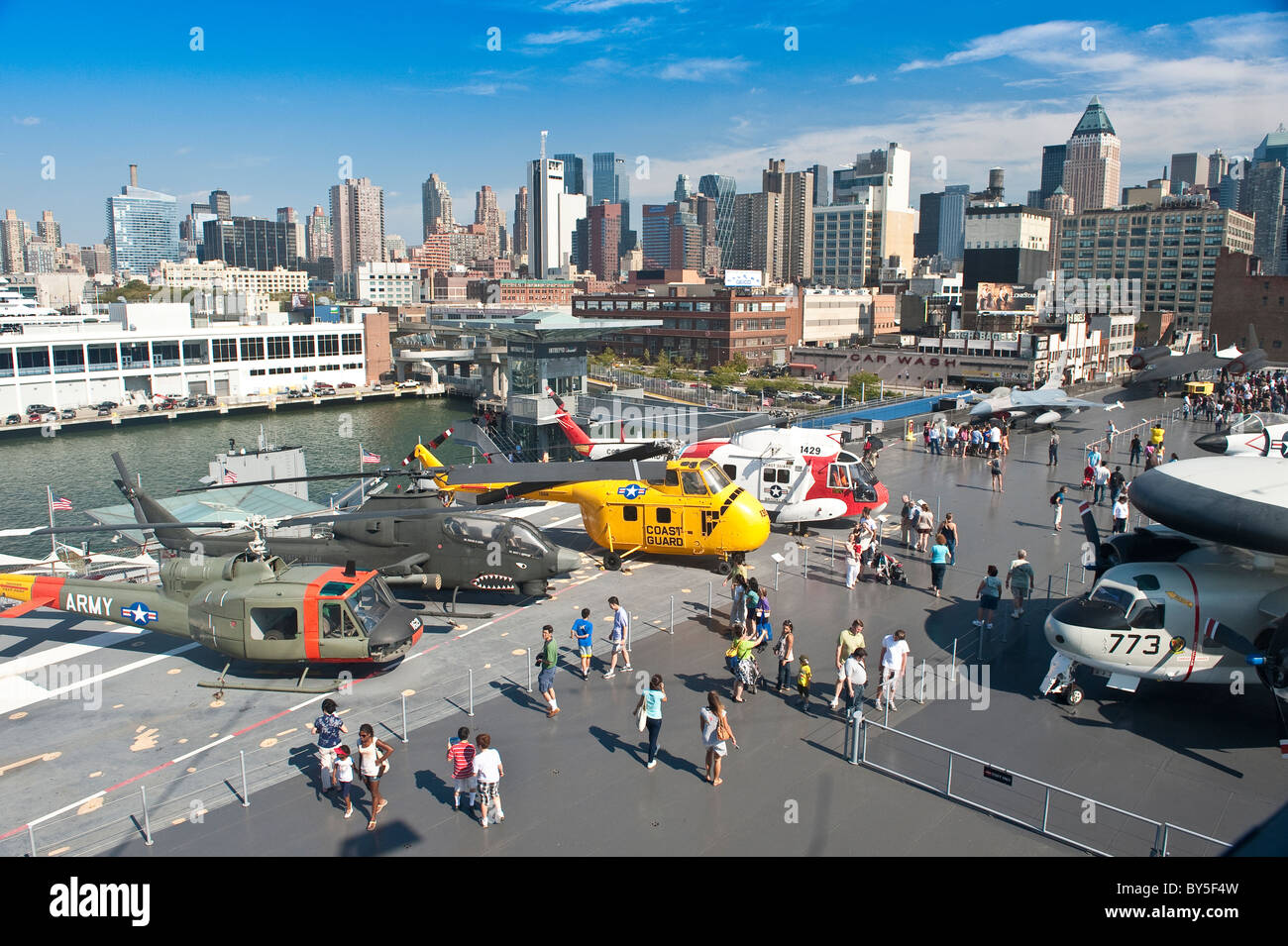 El portaaviones 'Intrepid', SeaAirSpace Museum, Nueva York Fotografía