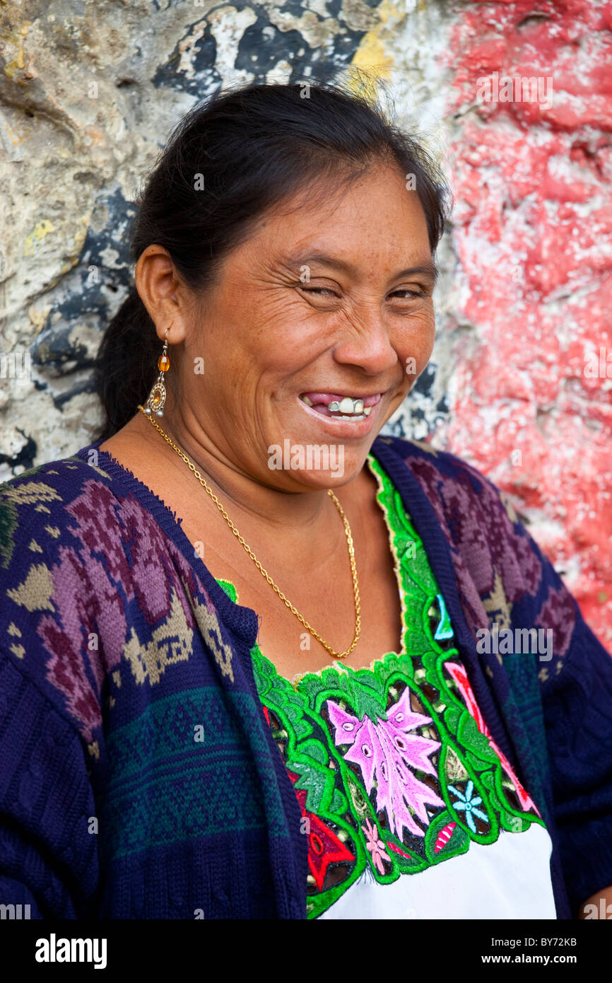 Mujer Maya en Valladolid, Península de Yucatán, México Foto de stock