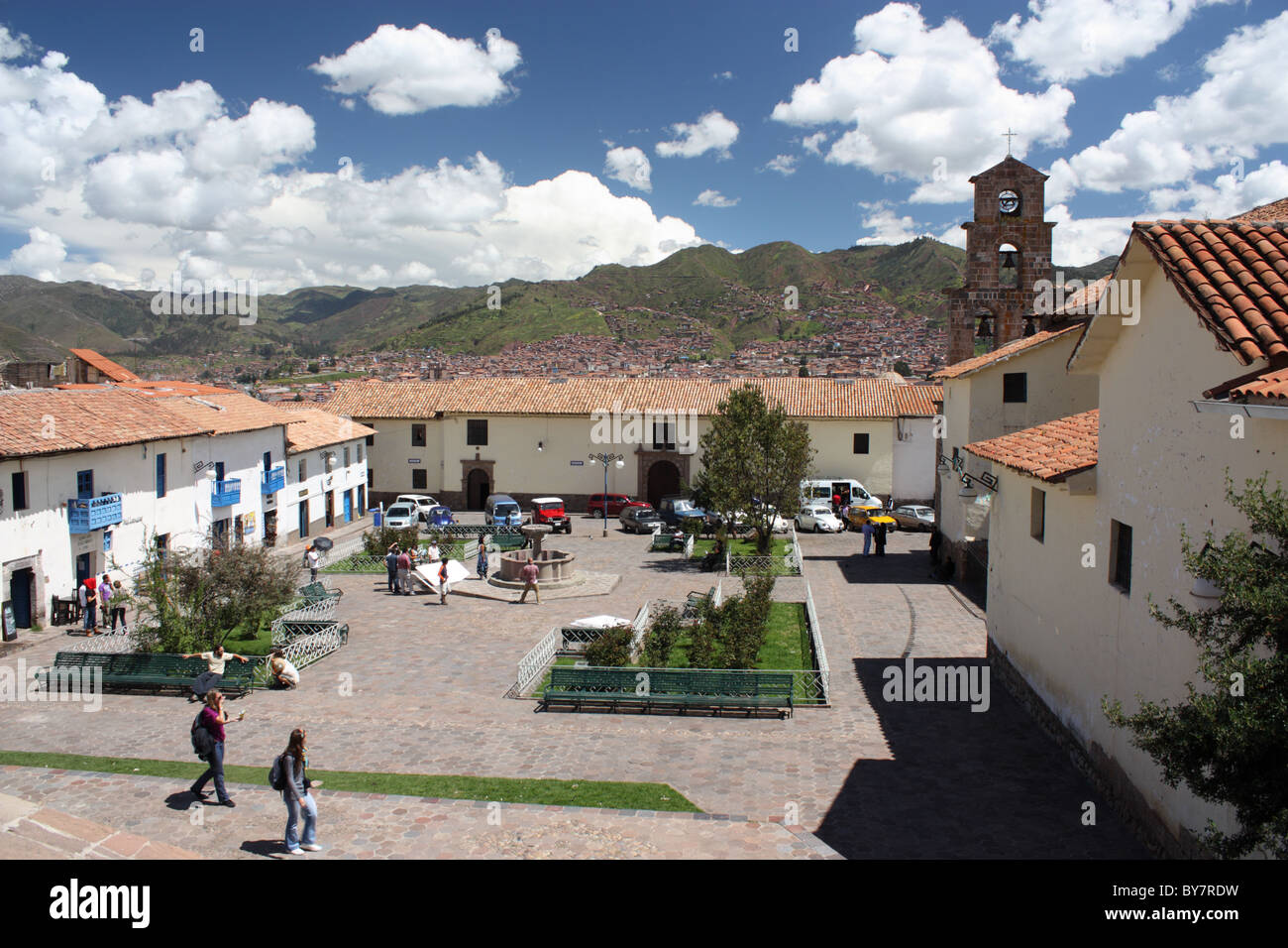 La Plazoleta de San Blas, Cusco Fotografía de stock - Alamy