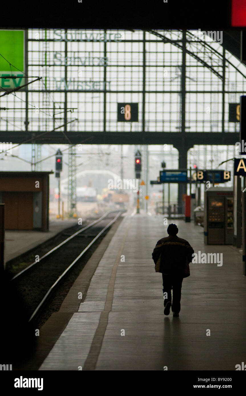 La Hauptbahnhof Leipzig, Sajonia, Alemania, Europa Foto de stock