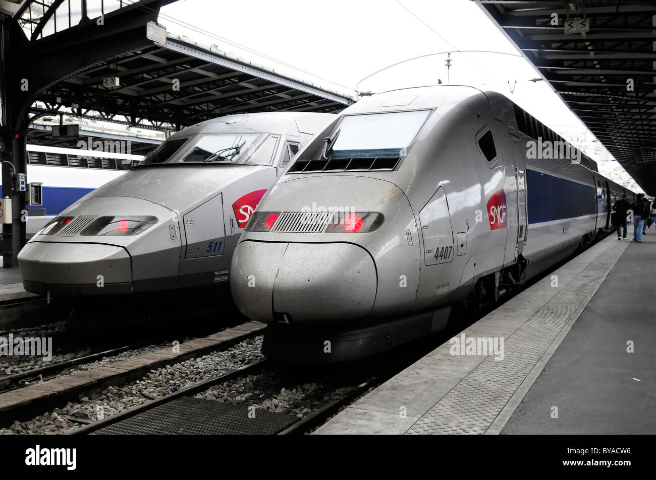 TGV, Francia el servicio ferroviario de alta velocidad, la estación de ferrocarril Gare du Nord, Paris, Francia, Europa Foto de stock