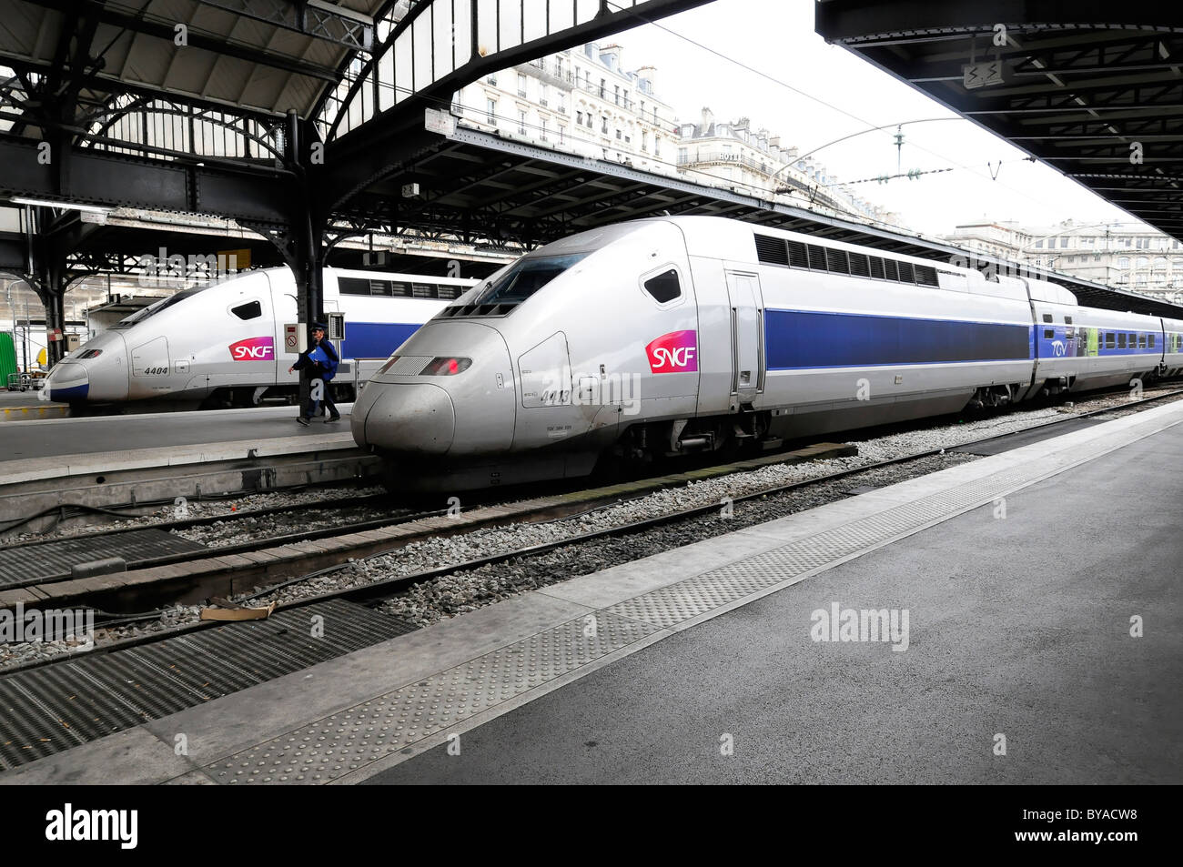 TGV, Francia el servicio ferroviario de alta velocidad, la estación de ferrocarril Gare du Nord, Paris, Francia, Europa Foto de stock