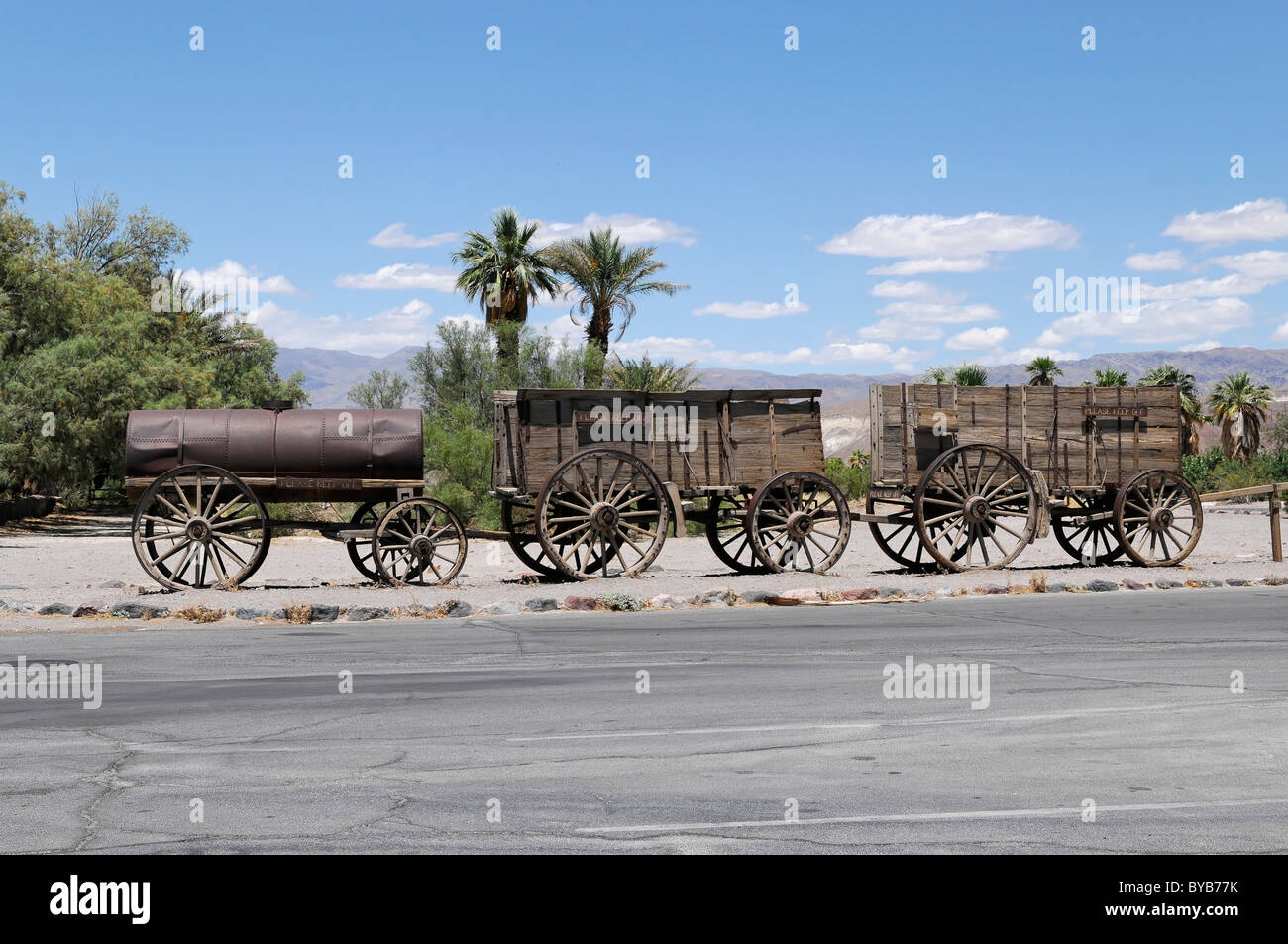 Los vagones de los primeros colonos, el Parque Nacional Valle de la Muerte, California, EE.UU., América del Norte Foto de stock