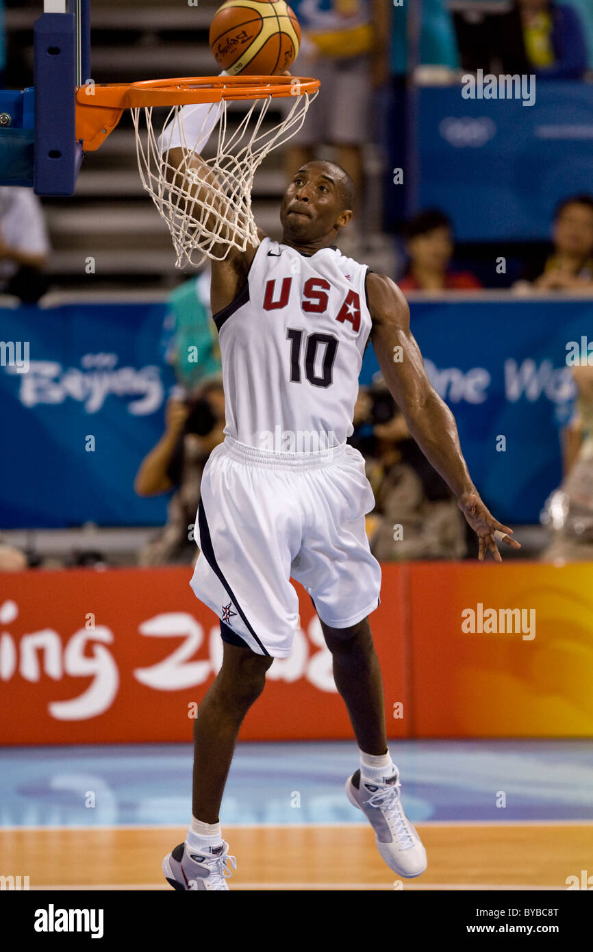 Kobe Bryant (US) USA-China del baloncesto de los hombres de acción en los  Juegos Olímpicos de Verano de 2008, Beijing, China Fotografía de stock -  Alamy