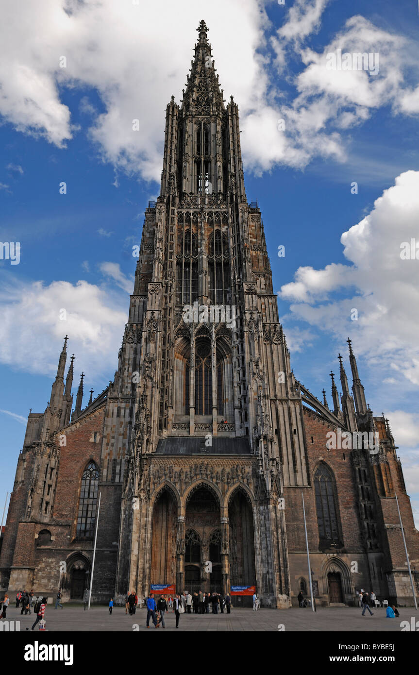 La iglesia mas alta del mundo fotografías e imágenes de alta resolución -  Alamy