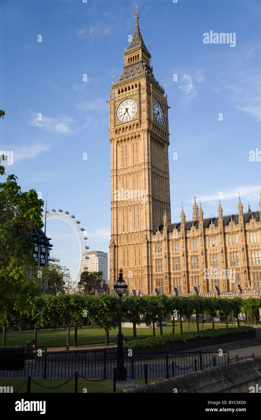 Londres - el Big Ben y el London eye Foto de stock