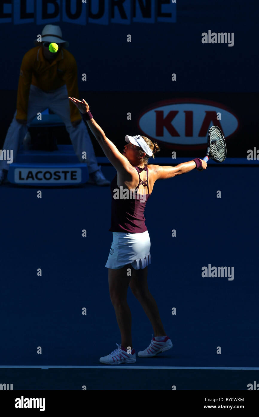 El Abierto de Australia de tenis 2011. Melbourne. Jueves 27.1.2011. Verea ZVONERAVA (RUS) . Foto de stock
