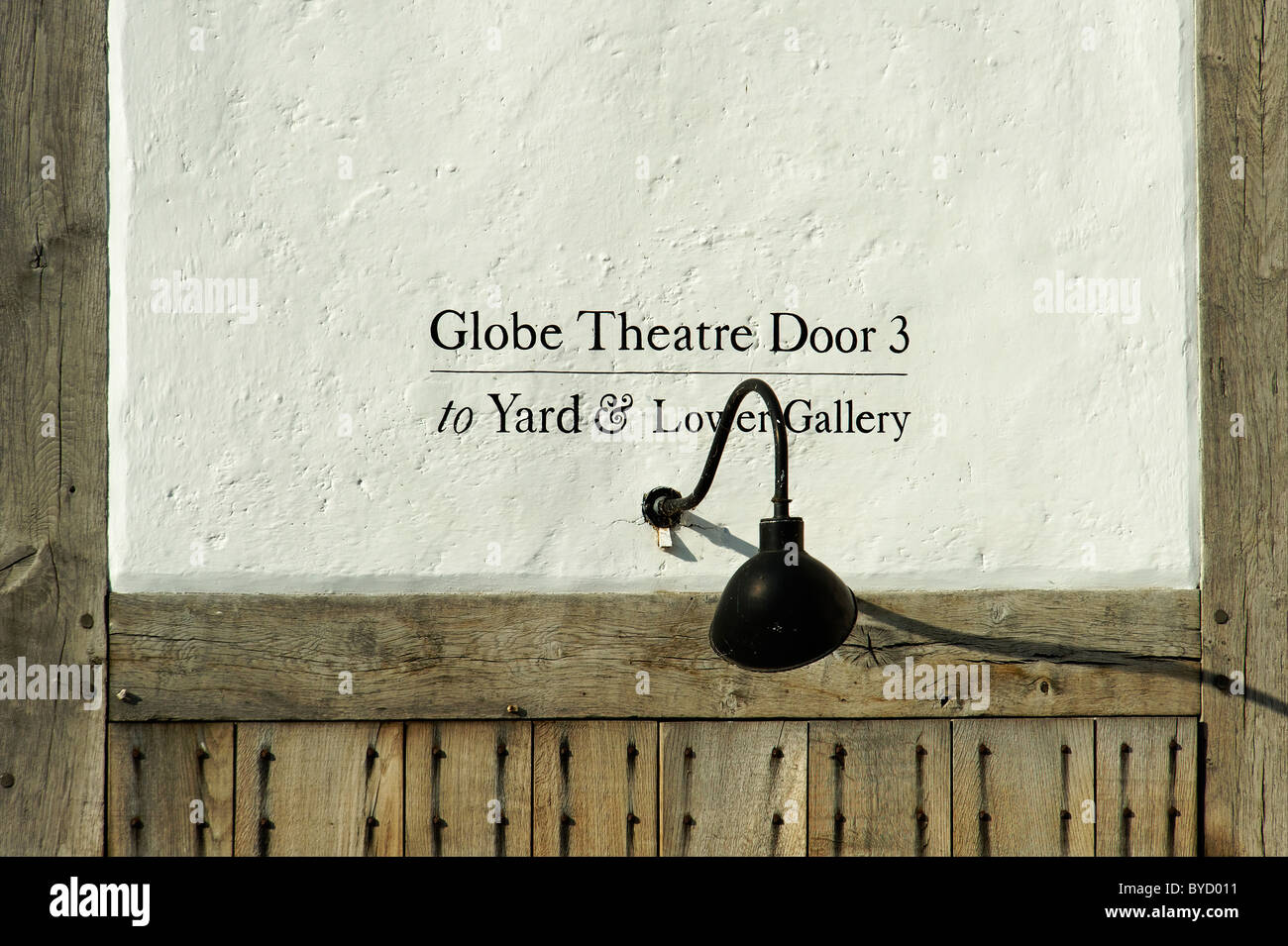 LONDRES, Reino Unido - 24 DE MAYO de 2010: Detalle en el teatro Shakespeare's Globe Foto de stock